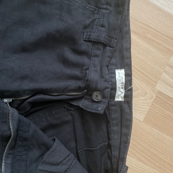Black cargo pants - Picture 3 of 3